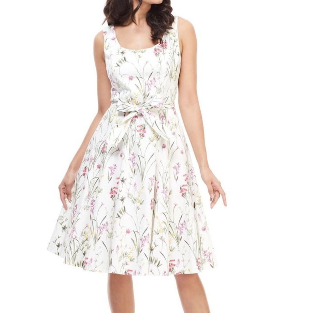 NWT Gal Meets Glam Petal Wildflower Floral Flare Dress Sz 4 Belted Pockets - Picture 2 of 16